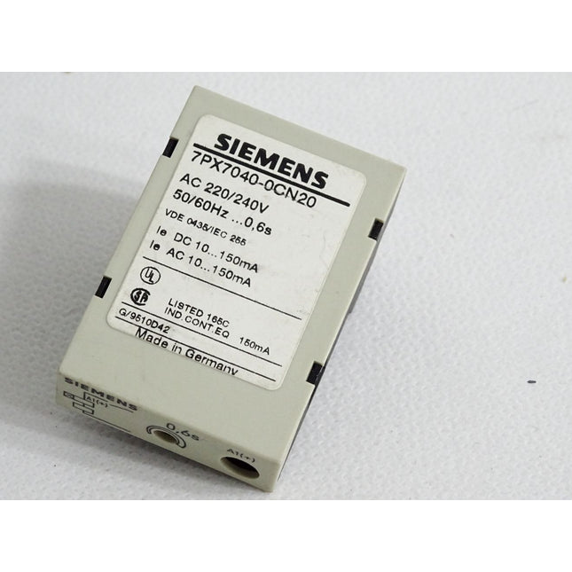 Siemens 7PX7040-0CN20 Zeitrelais 0.6s - Maranos.de