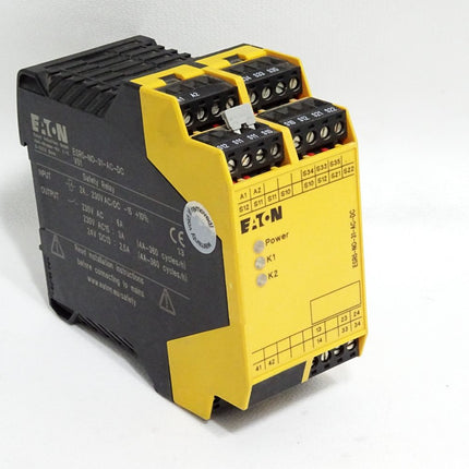 Eaton Safety Relay ESR5-NO-31-AC-DC V01 / Unbenutzt
