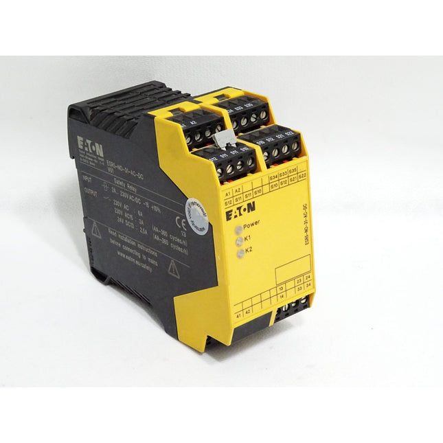Eaton Safety Relay ESR5-NO-31-AC-DC V01 / Unbenutzt