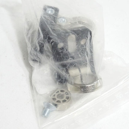 Leuze Set Halterung BT-2R1 429046 / Neu OVP
