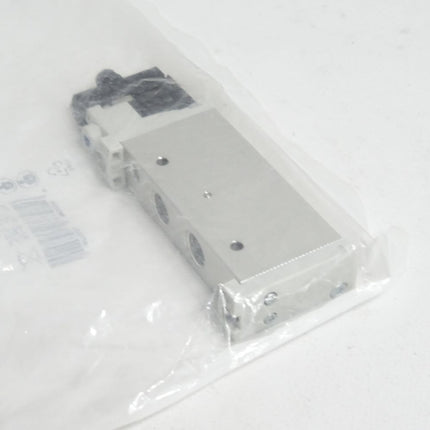 Festo Magnetventil VUVG-L14-M52-AZT-G18-1R8L 576216 / Neu OVP