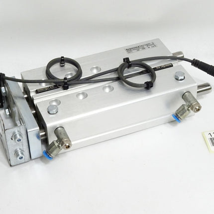 Aventics Führungszylinder GPC-DA-020-0100-BV-BB 0822062106 / Neuwertig