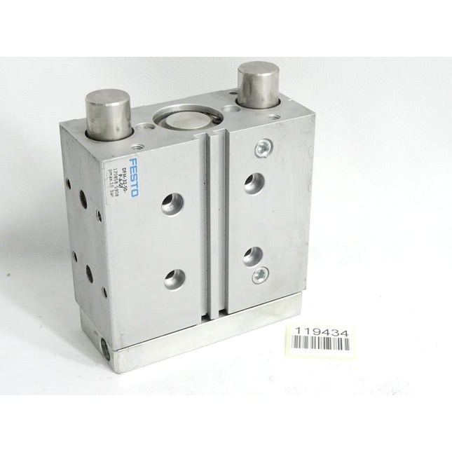 Festo Führungszylinder DFM-32-50-P-A-GF 170858 / Unbenutzt mit Lagerspuren - Maranos.de