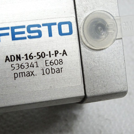 Festo Kompaktzylinder ADN-16-50-I-P-A 536341 / Unbenutzt mit Lagerspuren - Maranos.de