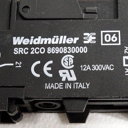 Weidmüller Sockel SRC 2CO 8690830000 + Relais RCL424024 4058570000 - Maranos.de
