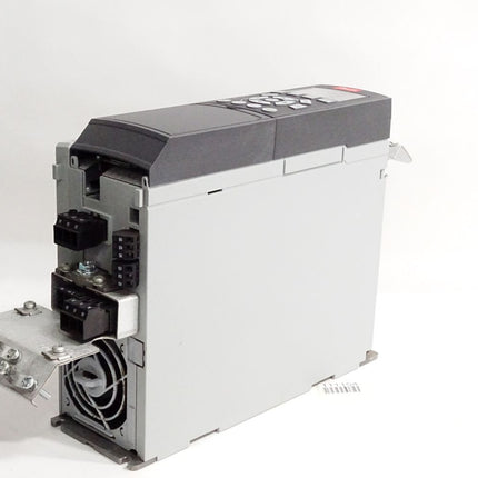 Danfoss VLT Automation Drive Frequenzumrichter 131B1323 3.0kW FC-302P3K0T5E20H1 - Maranos.de
