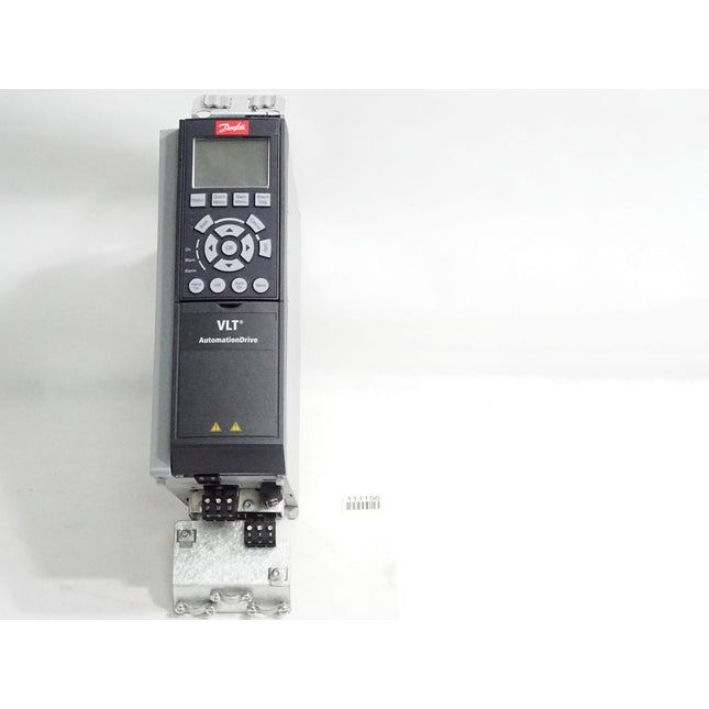 Danfoss VLT Automation Drive Frequenzumrichter 131B4777 0.75kW FC-302PK75T5E20H1 - Maranos.de