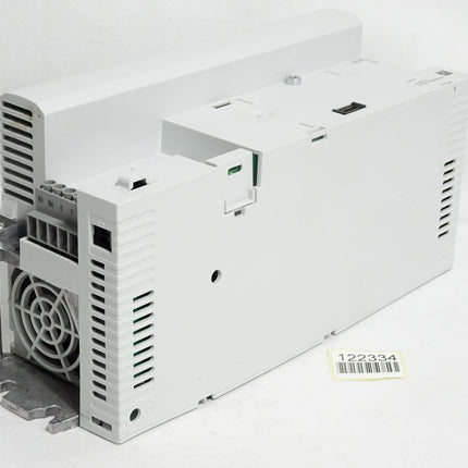 Lenze Power Unit I5DAE255F100100000 13527243 0-400/480VAC 5.5kW / Neuwertig
