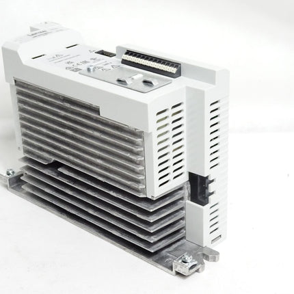 Lenze Drivers 0,55KW 1AC230V I51AE155B10V10000S / Neuwertig