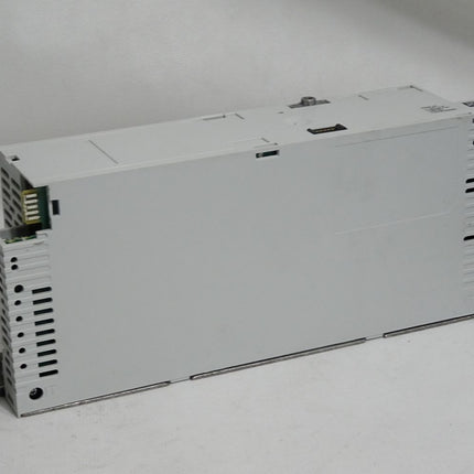 Lenze Power Unit 1.1kW I5DAE211F100100000 13527234 0-400/480VAC / Neuwertig