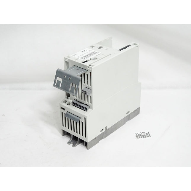 Lenze Frequenzumrichter 8400 E84ABBNE2512SN0 / Neuwertig
