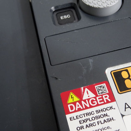 B&R 8I66T400075.0P-000 Rev.C0 0.75kW Base device / Unbenutzt mit Lagerspuren - Maranos.de