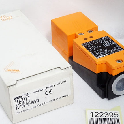 Ifm electronic IV5011 Induktiver Sensor IVE3030-BPKG / Neu OVP