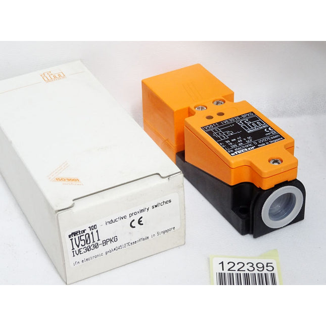 Ifm electronic IV5011 Induktiver Sensor IVE3030-BPKG / Neu OVP