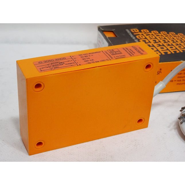 Ifm electronic Induktiver Sensor ID5006 ID-3050-ANOG / Neu OVP