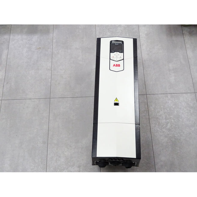 ABB Drive ACS880-01-96A-5 ACS880-01-96A-5+D150+E200+K470 55kW - Maranos.de