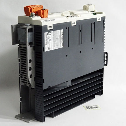 Schneider Electric LXM32MU60N4 Motion Servoverstärker 0.4kW