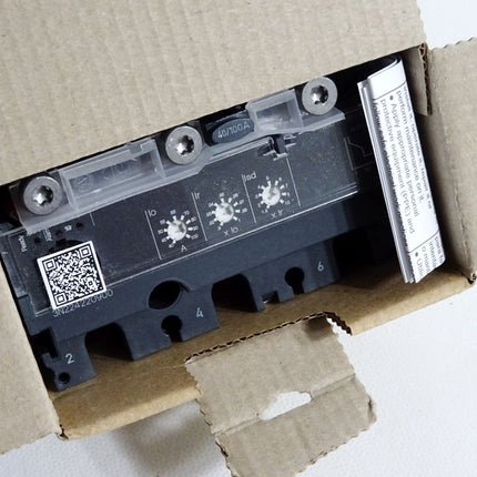 Schneider Electric Elektronisches Auslösegerät MicroLogic 2.2 C1032D100 Neu OVP - Maranos.de