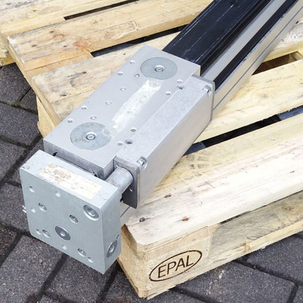 Festo Linearantrieb DGC-63-1400-GF-PPV-A 532451 / Unbenutzt mit Lagerspuren