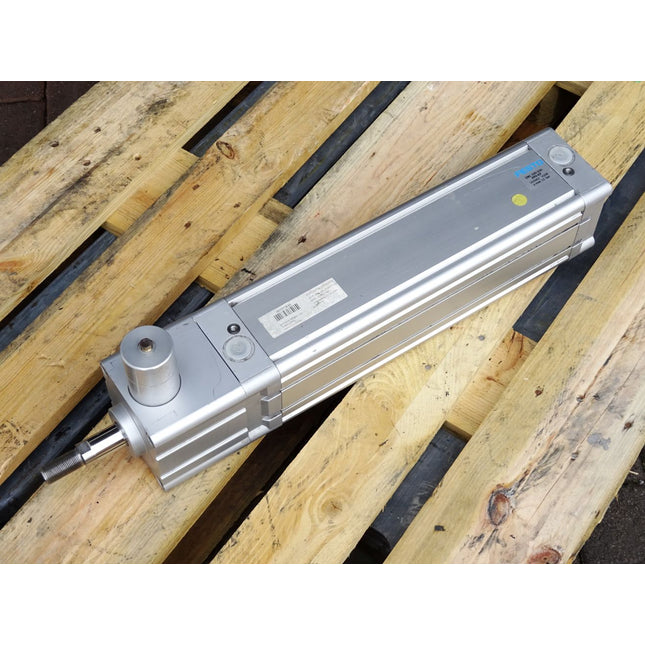 Festo Normzylinder DNC-100-320-PPV-KP 163462 / Unbenutzt mit Lagerspuren
