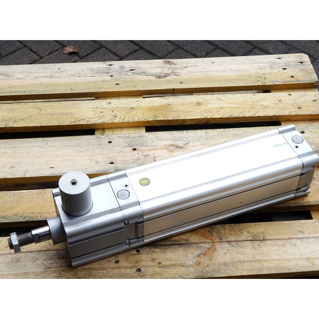 Festo Normzylinder DNC-125-320-PPV-A-KP 163494 / Unbenutzt mit Lagerspuren