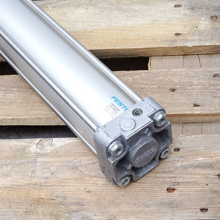 Festo Normzylinder DNGZK-80-650 -PPV-A 34444