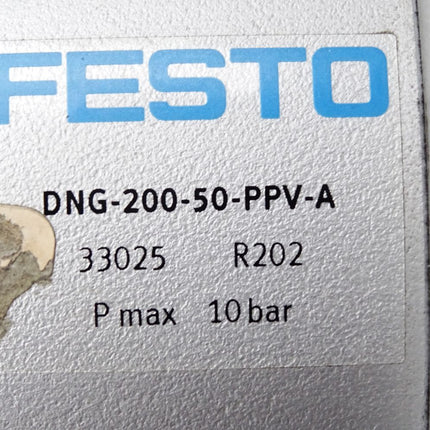 Festo Normzylinder DNG-200-50-PPV-A 33025 / Unbenutzt mit Lagerspuren - Maranos.de