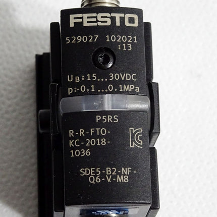Festo Drucksensor 529027 SDE5-B2-NF-Q6-V-M8 R-R-FTO-KC-2018-1036 - Maranos.de