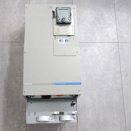 Telemecanique Schneider Atlitivar 61 45kW ATV61HD45N4 + VW3A1101 - Maranos.de