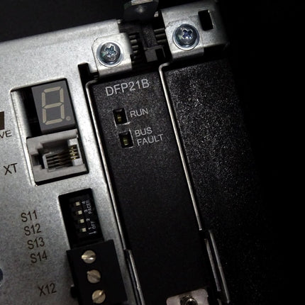 SEW 08279713 MDX61B0900-503-4-00 MDX61B MDx60A0900 DFP21B 90kW / Top Zustand - Maranos.de