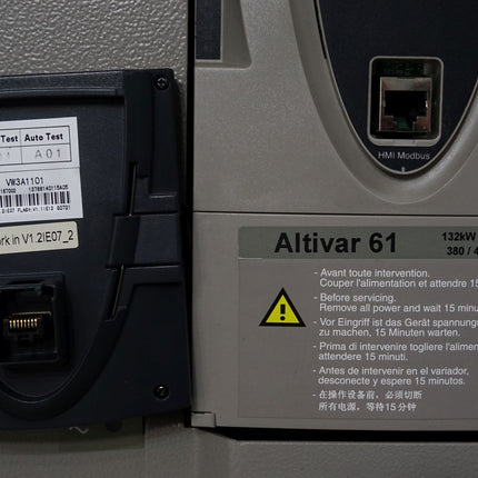 Telemecanique Schneider Atlitivar 61 132kW ATV61HC13N4 + VW3A1101 - Maranos.de