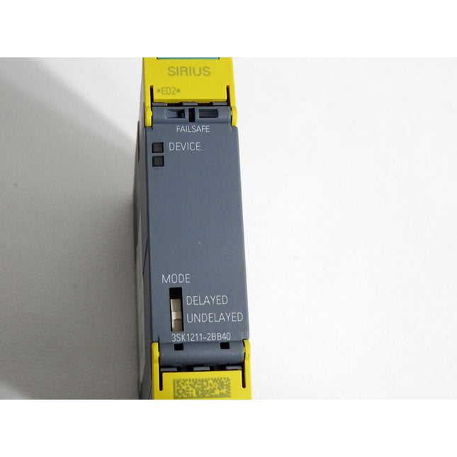 Siemens Sirius Sicherheitsschaltgerät 3SK1211-2BB40 / Unbenutzt - Maranos.de