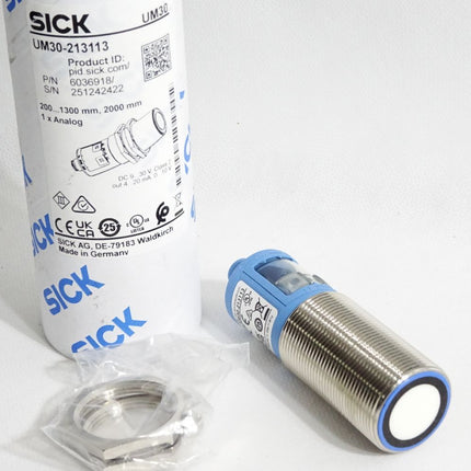 Sick Ultraschall-Distanzsensor UM30-213113 6036918 / Neu OVP