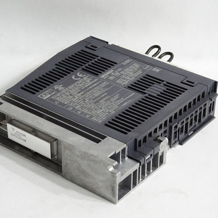 Mitsubishi MR-J3-40A 400W Servo Amplifier - Maranos.de