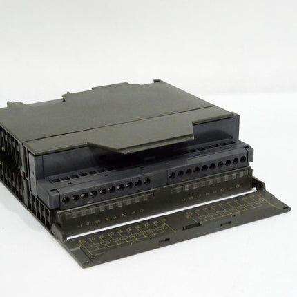 Siemens S7-300 SM322 6ES7322-1BH01-0AA0 6ES7 322-1BH01-0AA0