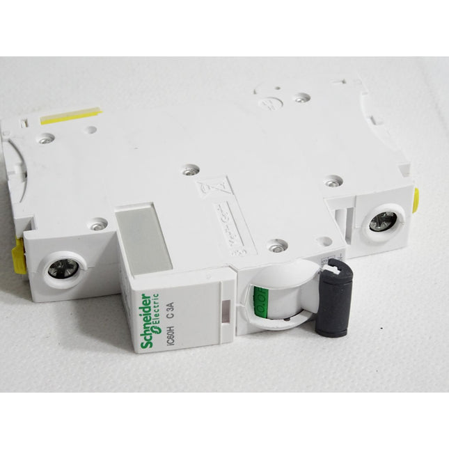 Schneider Electric A9F07103 Leitungsschutzschalter Acti 9 iC60H / Neu - Maranos.de