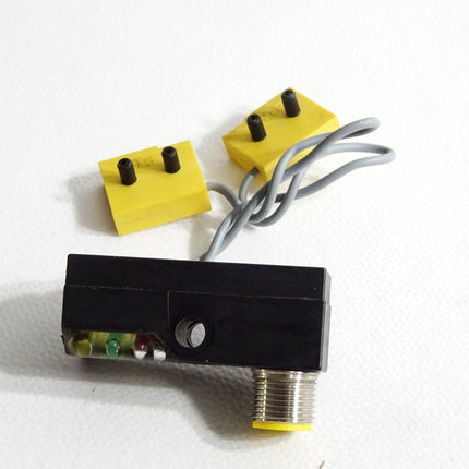 Turck Induktiver Sensor Abfrageset Ni2-Q6,5-AP6-0,13-FS4.4X3/S304 1650048