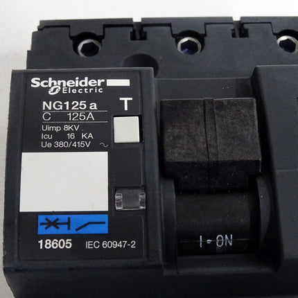 Schneider Electric Leistungsschalter NG125a C125A 4P / Neuwertig