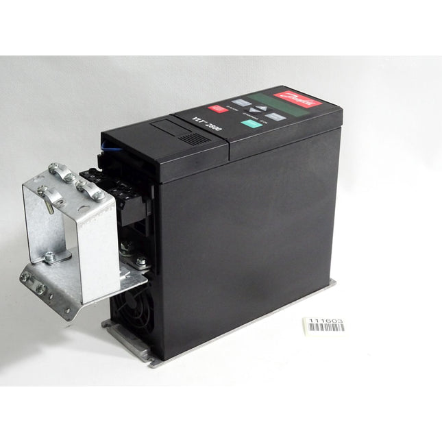 Danfoss Frequenzumrichter 195N1007 VLT2805PT4B20STR1DBF10A00C0 - Maranos.de