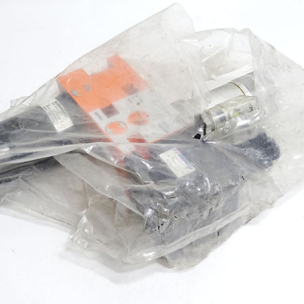 Parker 39-V-16350 6487 + TAF 413-GR-SU-24V MF-1/2-VW / Unbenutzt mit Lagerspuren - Maranos.de