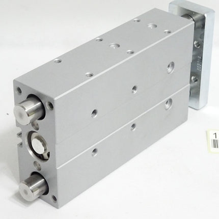 Festo Führungszylinder Gleitführung DFM-20-100-P-A-GF 170846 / Unbenutzt
