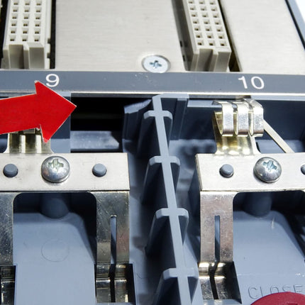 B&R 3BP151.41 Rev.E0 2005 Rückwandmodul 12 Steckplätze Gehäuse leicht beschädigt - Maranos.de