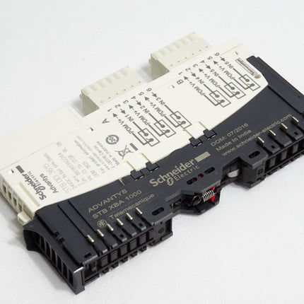 Schneider Electric STBDDI3615 24VDC IN 6pt sink Basic + STBXBA1000 - Maranos.de