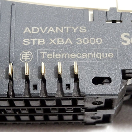 Schneider Electric STBDDI3725 24VDC IN 16pt sink + STBXBA3000 - Maranos.de