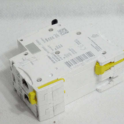 Schneider Leitungsschutzschalter iC60H B16A A9F83216 / Unbenutzt