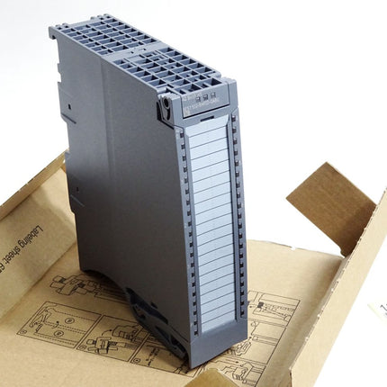 Siemens S7-1500 AQ 6ES7532-5HF00-0AB0 6ES7 532-5HF00-0AB0 / Neu OVP