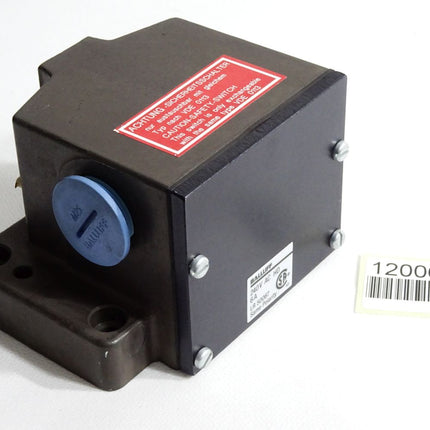 Balluff Reihenpositionsschalter BNS813-D02-D16-100-22-02 BNS00R7