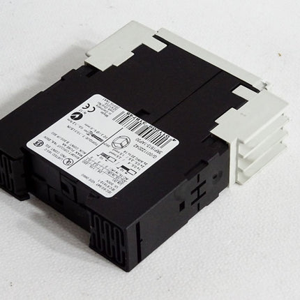 Siemens 3RP1513-1AP30 Zeitrelais 5 s...100 s - Maranos.de