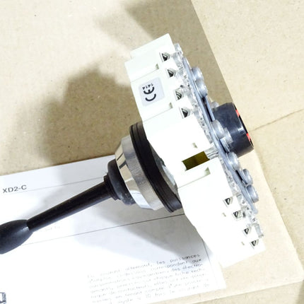 Schneider Electric Joystick-Controller XD2CC1111 031750 / Neu OVP