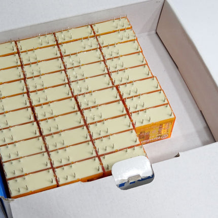 Finder 8A 250V 24VAC 40.52.8.024.0001 Relais / Inhalt:38 Stück / Neu OVP - Maranos.de